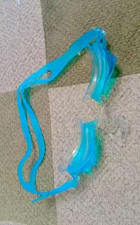 عینک استخر