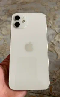 ایفون ۱۲ نرمال