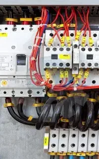 برقکار ساختمان و صنعتی