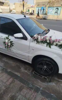 گل آرایی ماشین عروس ودسته گل عروس باچک