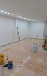 نصب کاغذ دیواری و ز،یر سازی،و کندن کاغذ بهداروند