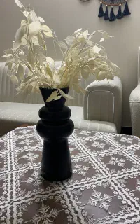 گلدان مشکی