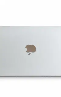مک بوک air M4