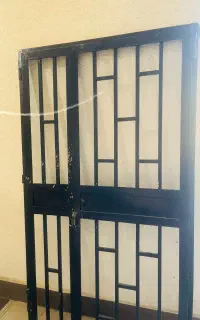درب آهنی