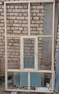 پنجره اهنی