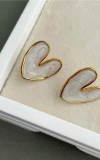 گوشواره رنگ ثابت
