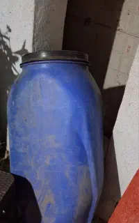 بشکه ۲۲۰ لیتری