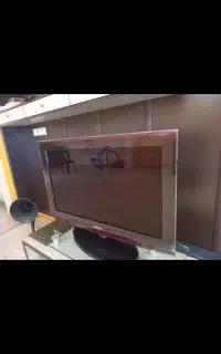 تلویزیون ال سی دی