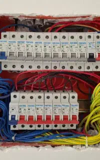 خدمات برق ساختمان