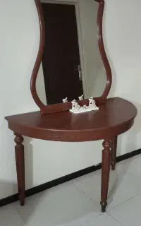آینه کنسول