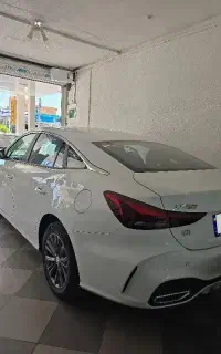 ام جی ۵