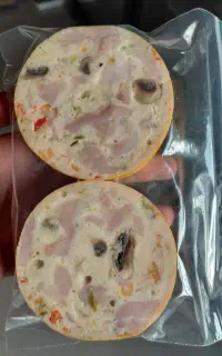 سوسیس و کالباس خانگی درجه یک
