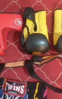 فروش دسکش کلاه شورت کش شادو وساق پای بوکس
