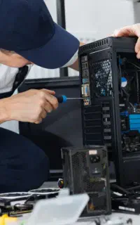 خدمات کامپیوتر وشبکه درمحل نصب ویندوز،تعمیرواسمبل