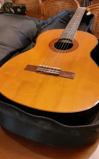 گیتار c70 اندونزی در حد نو