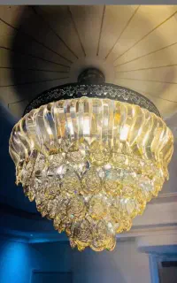 لوستر روشنایی نو مناسب ویلا خانه تخفیف دارد