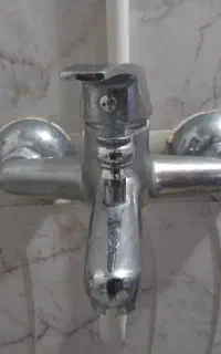 تاسیسات لوله کشی. آبگرمکن . کولر .پکیج و.