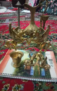 مجسمه برنجی زیبا