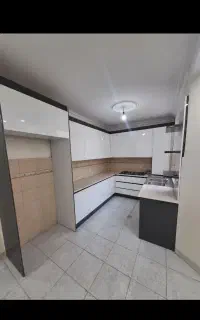 ۱۰مترکابینت هایگلاس دستگیره مخفی