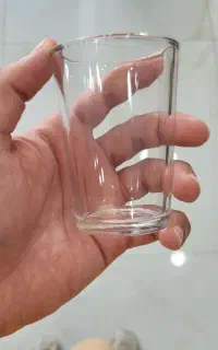 استکان شیشه‌ای