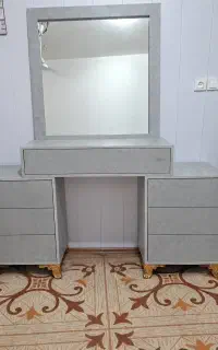 میز آرایش دیر بردستان کنگان