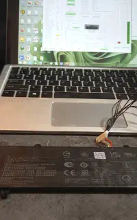 تعمیر باتری لپ‌تاپ بدون باز کردن باتری