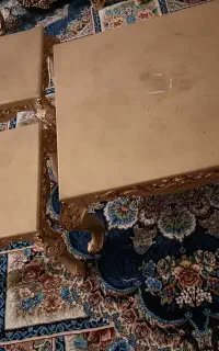 پا میزی طلایی