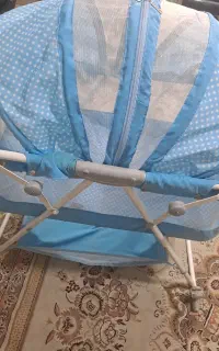 تخت نوزاد