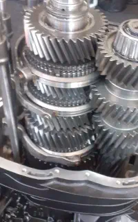 مکانیک   (بنز ده تن  ) دیزل آباد