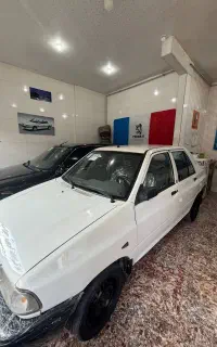 پراید سفید
