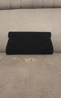 کیف مجلسی مشکی مخمل نو بند زنجیر طلایی
