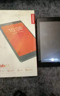 تبلت لنوE7