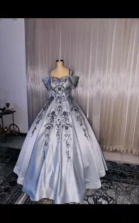 لباس عقد