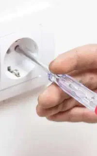 استخدام نیروی برقکار یا شاگرد