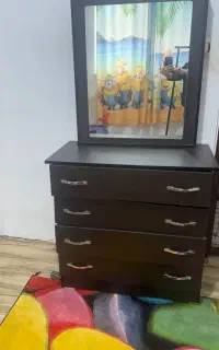 درآور با آینه چوبی