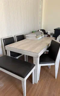 میز‌ناهار خوری ۶ نفره زیر قیمت فوری