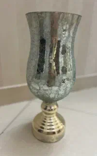 گلدان پایه بلند