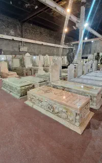 سنگ مزار سنگ قبر مانا سنگ