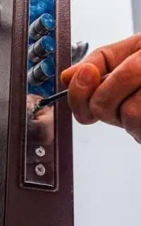 کلیدسازی سیارشبانه روزی بازکردن درب ضدسرقت و خودرو