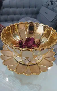 میوه خوری طلایی