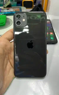 ایفون11 نرمال بسیار سالم