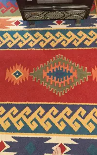 فرش ۶متری سالم بدون پارگی وسوختگی