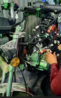 تعمیر موتور سیکلت شما