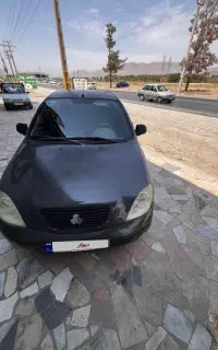 تیبا صندوقدار