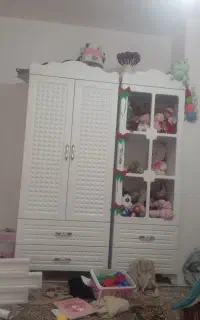 تخت نوجوان و دو عدد کمد