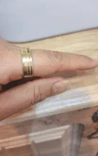 انگشتر حلقه ای