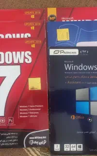 تعدادی سی دی برنامه cd
