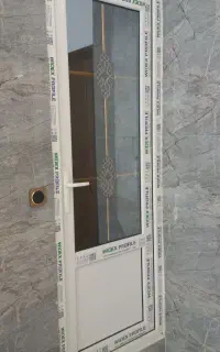 درب و پنجره دو جداره upvc