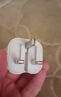 شارژر اصلی ایفون معاوضه
