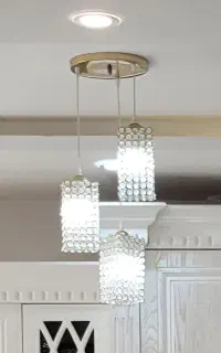 یک عدد لوستر سه شعله